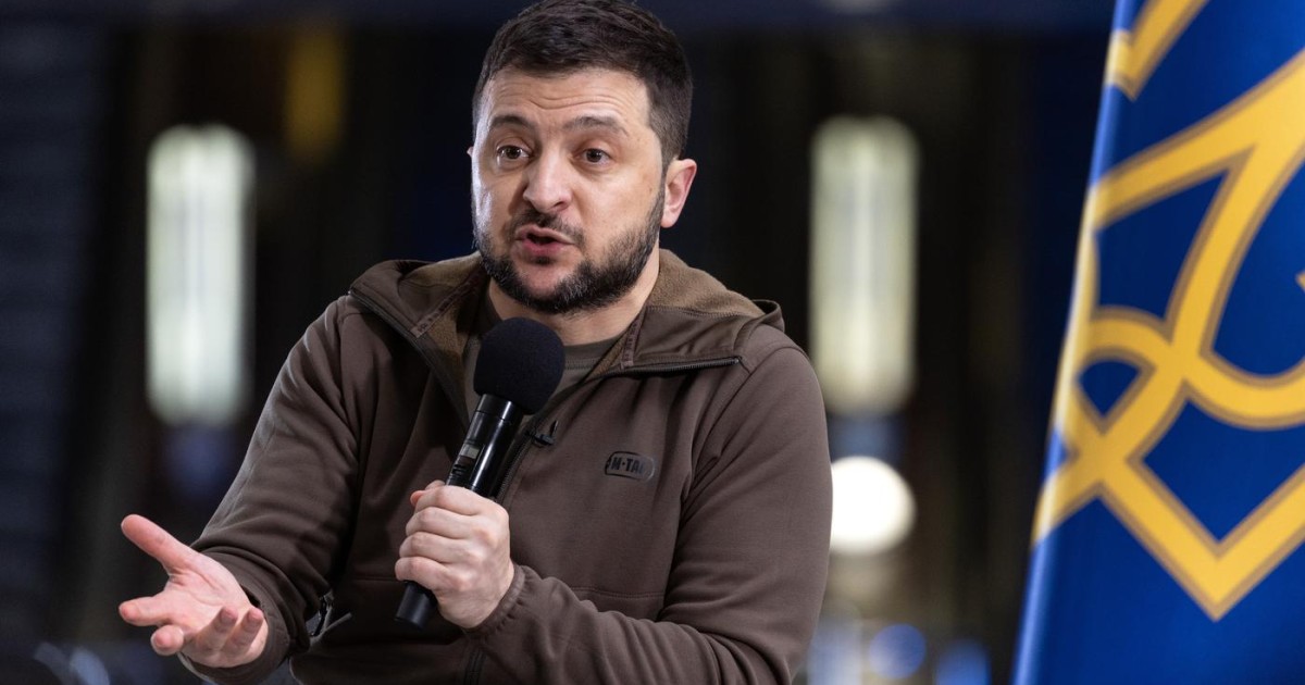 Зеленский биліктен кетуге дайын екенін айтты