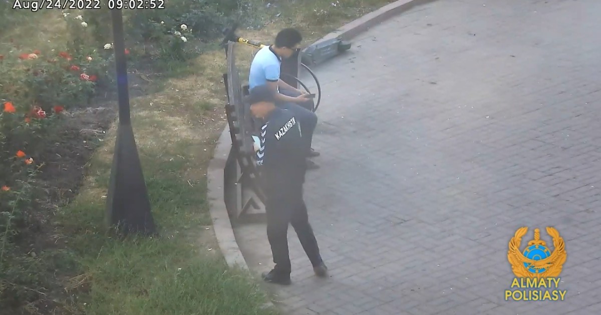 Алматыда жерге түкіргені үшін 5 613 адам жауапқа тартылды