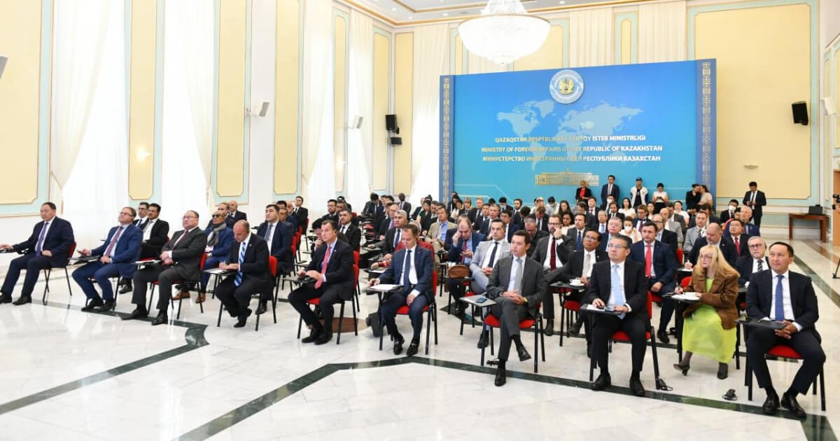 Шетелдік дипломаттар Тоқаевтың Жолдауына қатысты пікір білдірді