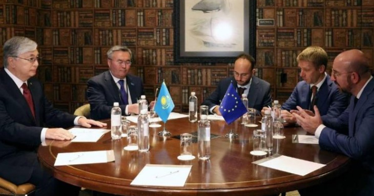 Тоқаев Еуропалық Кеңестің президенті Шарль Мишельмен кездесті