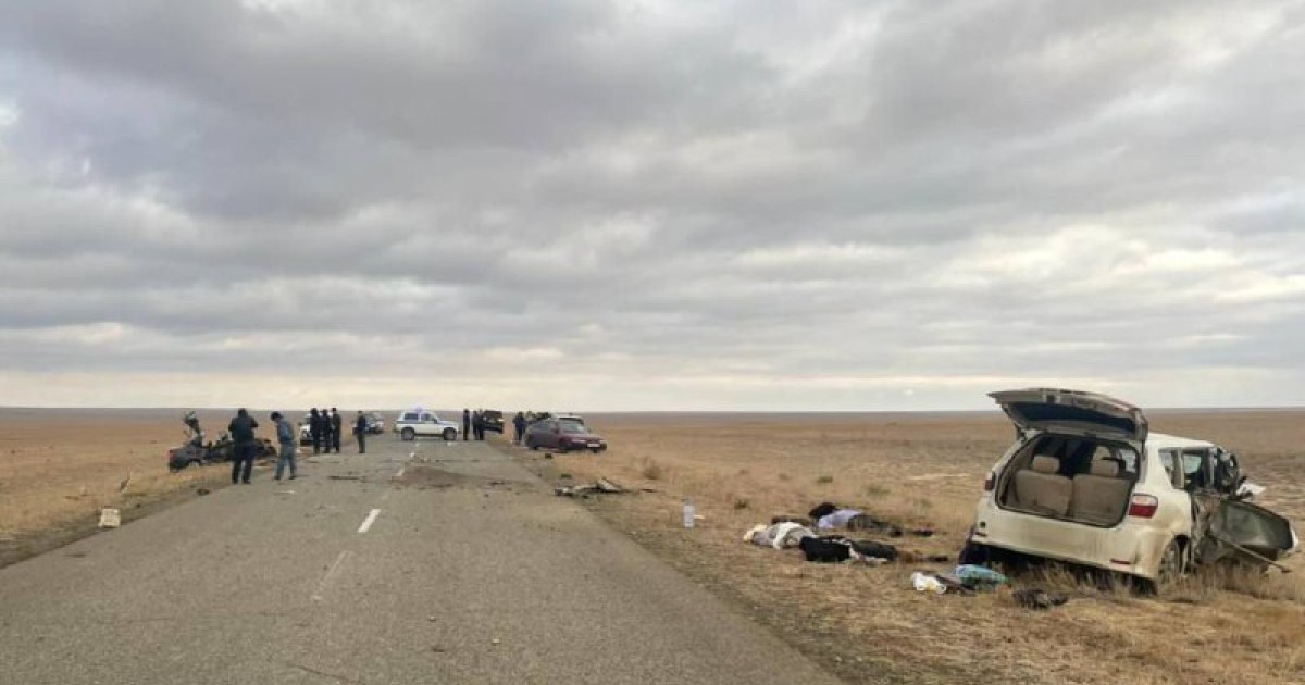 Қайғылы оқиға: Атырау облысында жол апатынан 5 адам қаза тапты