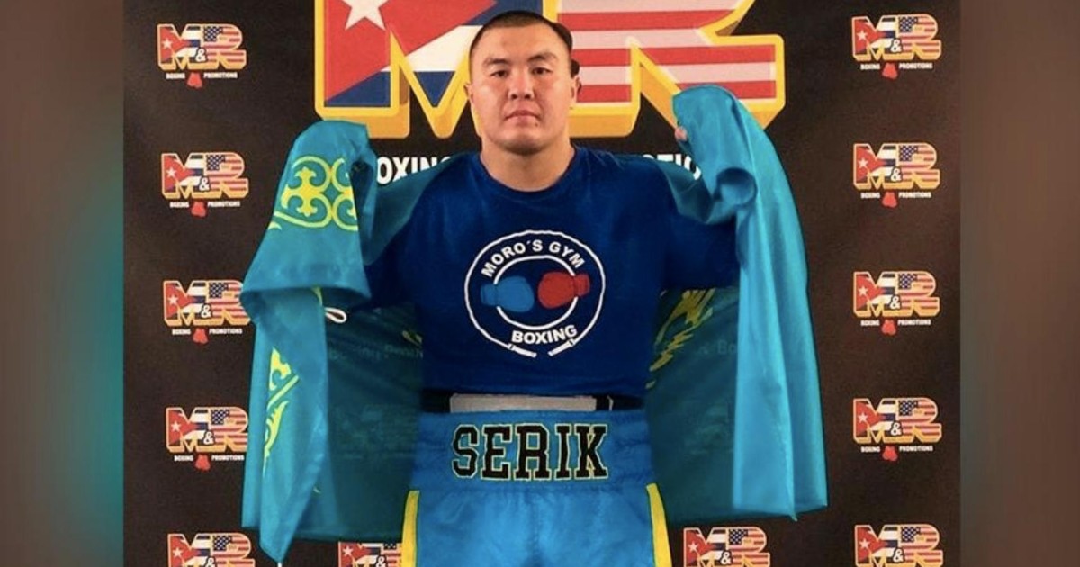 Қазақ боксшысы қарсыласын бірінші раундта талдырып, жеңіске жетті