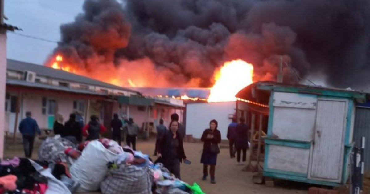 Атырау облысында базар өртенді