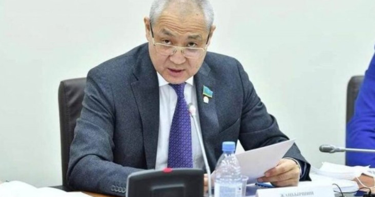 Басымызға отыруы қалып еді: Депутат Мухоряповтың үстінен іс қозғауды сұрады