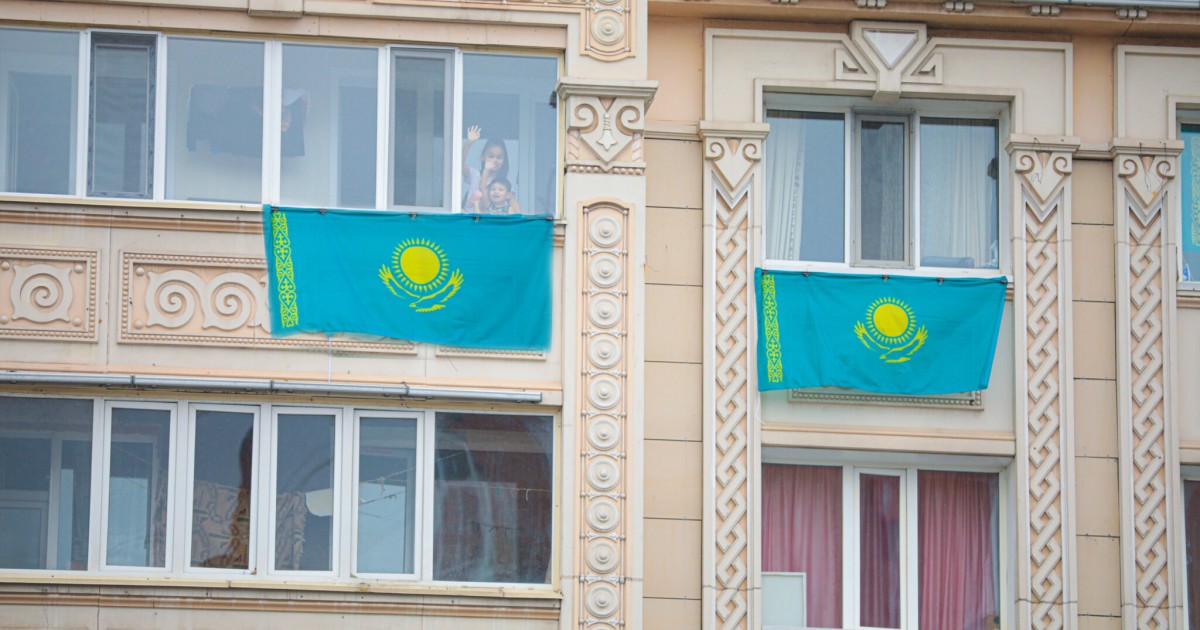 Енді мемлекеттік туды барлық жерге ілуге еш тыйым болмайды - ТОҚАЕВ