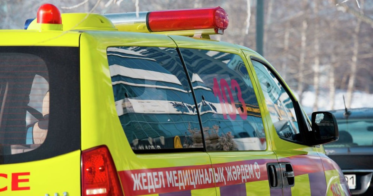 Алматыда танымал заңгерді пышақтап кетті