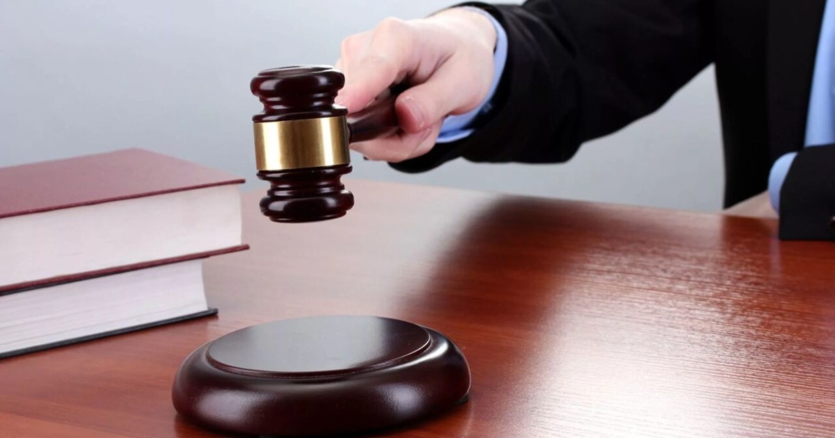 Сот 13 жастағы қызды зорлады деп айыпталған жігітті ақтап шықты