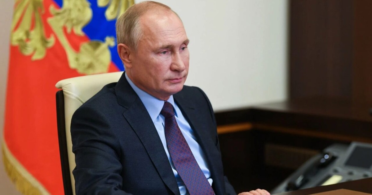 Алматыда оқушыларға Путинді дәріптейтін фильм көрсетілген бе?