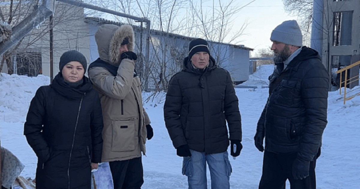 14 жастағы қызды зорламақ болған. Қарағандыда күдіктіні өлтірген 6 жасөспірім 7 жылға сотталды