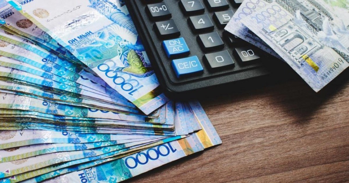 Биыл қандай қызметкерлердің жалақысы өседі?
