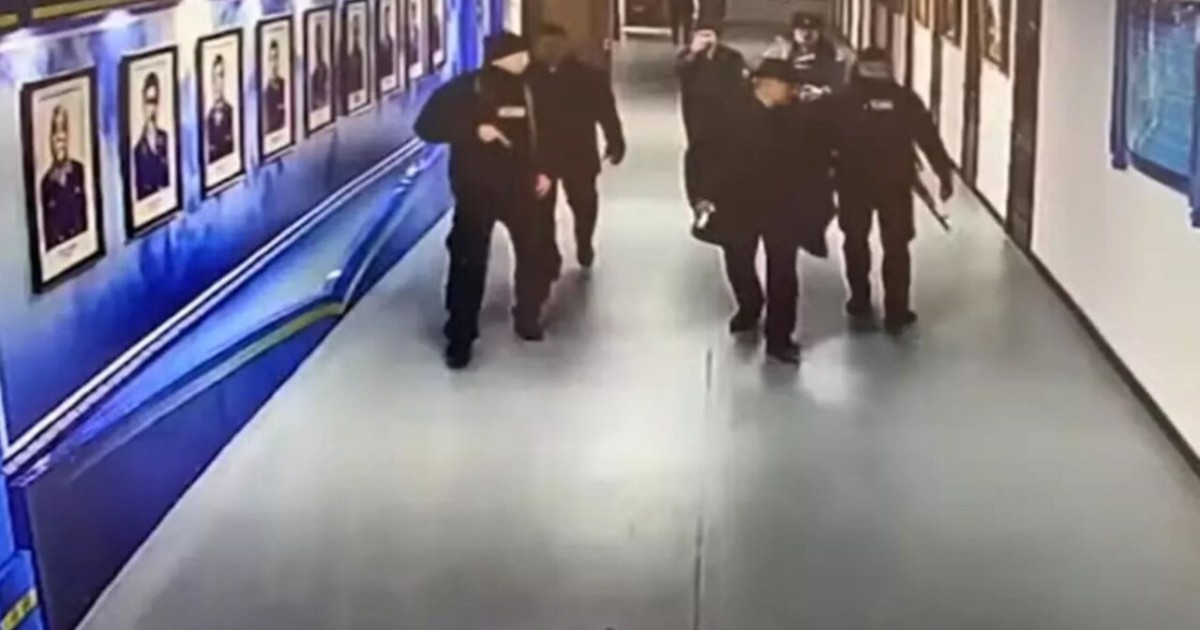 Қаңтар оқиғасында жұмыс орнын тастап кеткен полиция басшысының видеосы жарияланды
