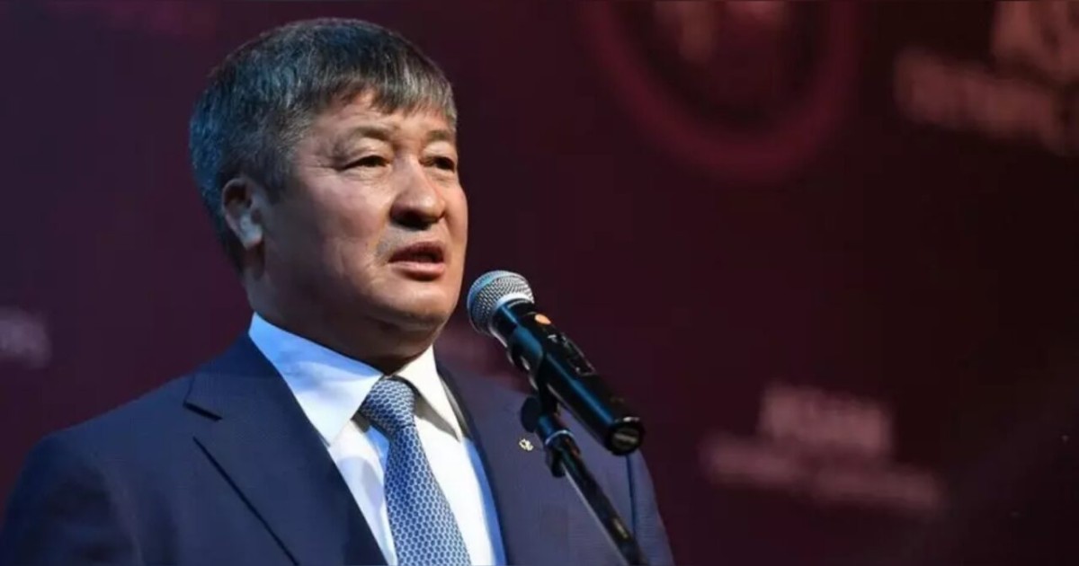Дәулет Тұрлыханов ұлына қатысты дауға нүкте қойды
