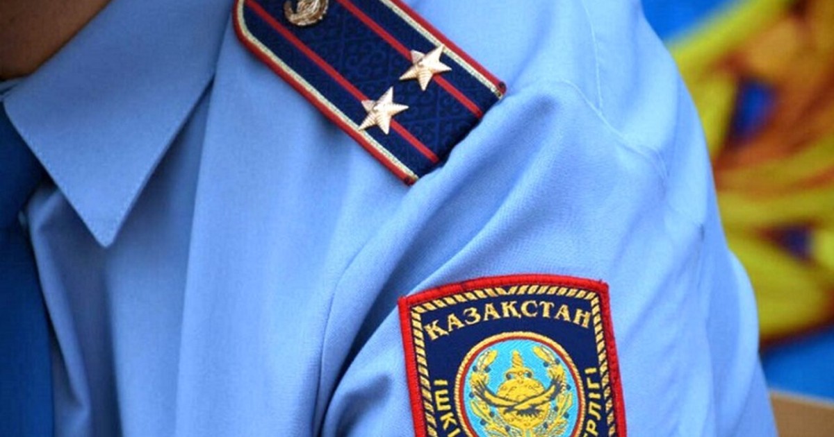 Өскеменде соққыға жығылған қыз суицид жасады: полиция пікір білдірді