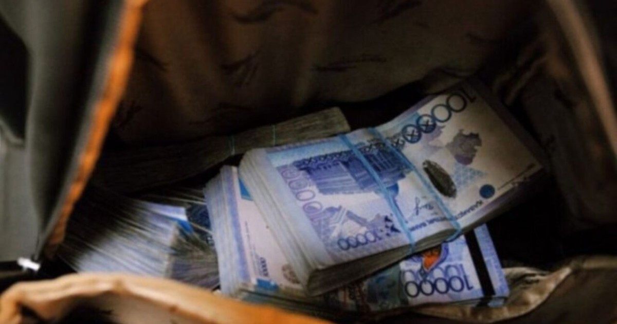 1 млрд теңге жымқырған білім бөлімінің қызметкері ұсталды