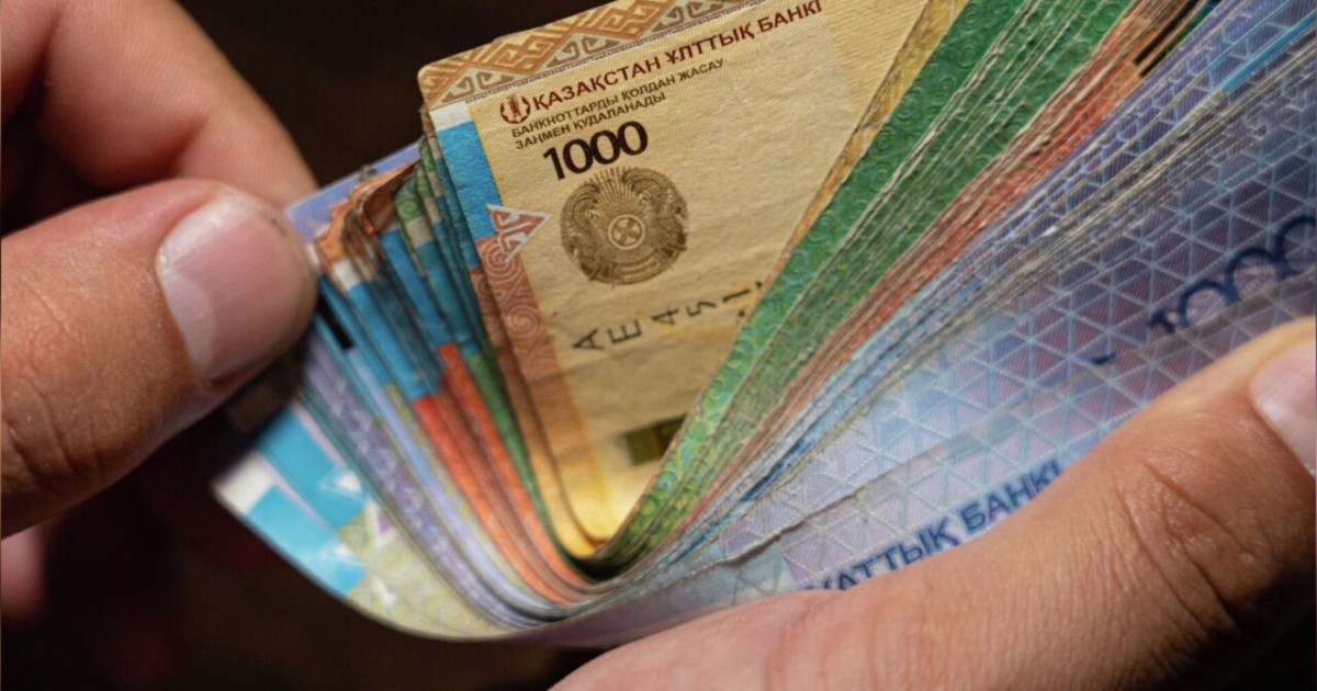 200-ден астам мұғалім 24 млн теңге көлемінде заңсыз жалақы алған