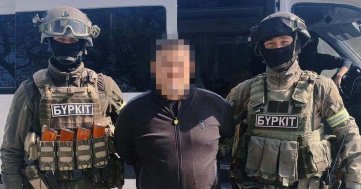 Қылмыстық топ құрып, кәсіпкерлерді бопсалаған блогер тұтқындалды