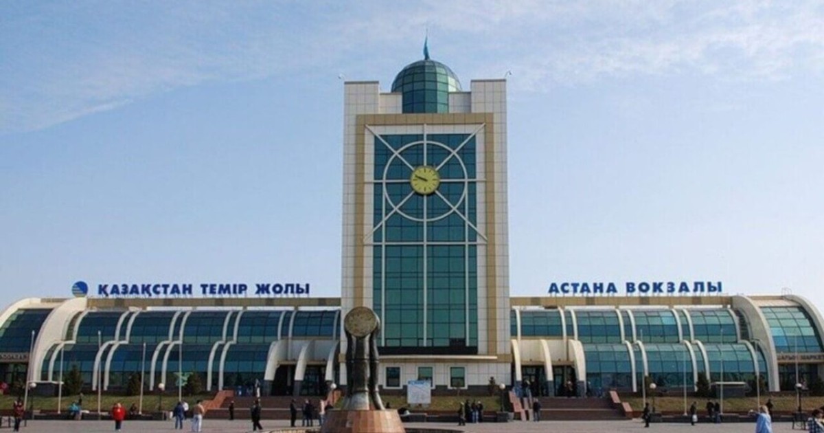 Мұнайшылар қамаудан босатылып, өңіріне қайтты