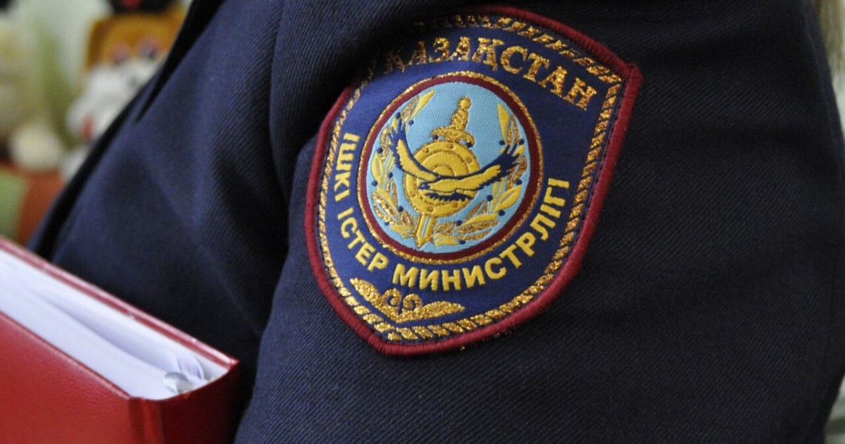 Полицейлер 3 жасар баланы құтқарып қалды