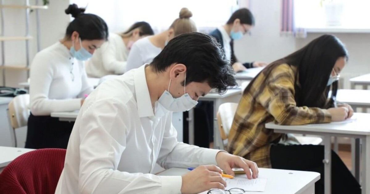 PhD қорғаған жас ғалымдар университетте неге жұмыс істемейді?