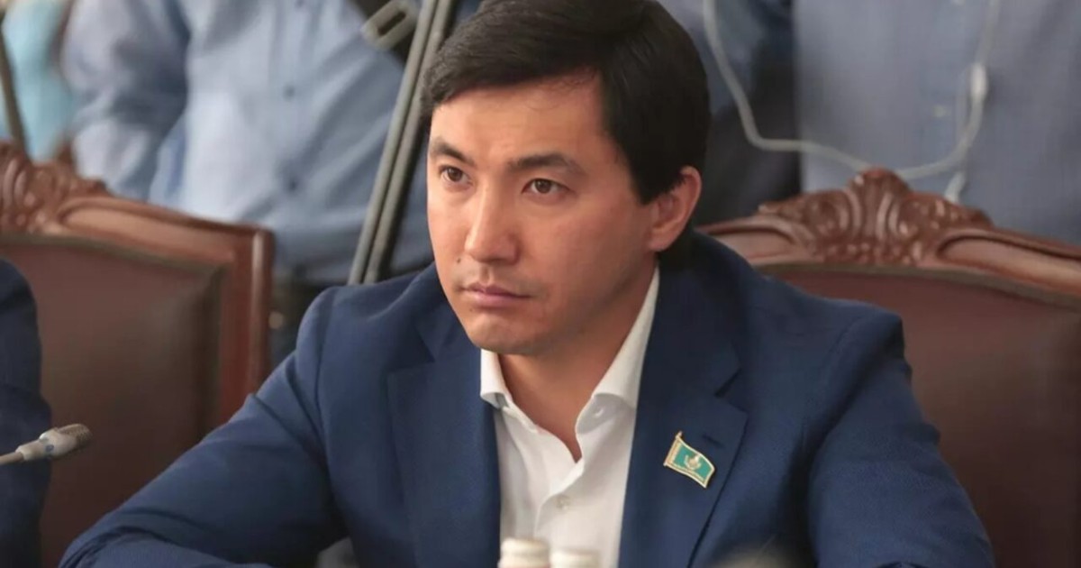 Қайрат Құдайбергенді қамауда ұстау мерзімі ұзарды