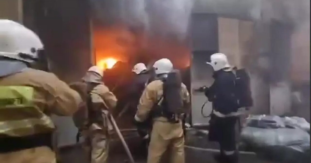 Алматыда барахолка өртенді
