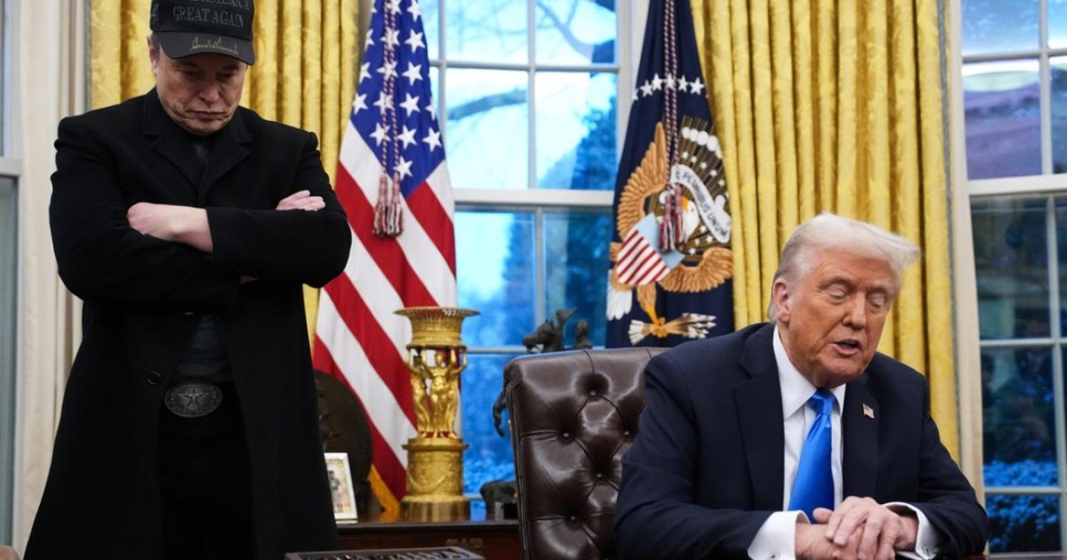Масктың жаңа партия құратынына Трамп жауап берді