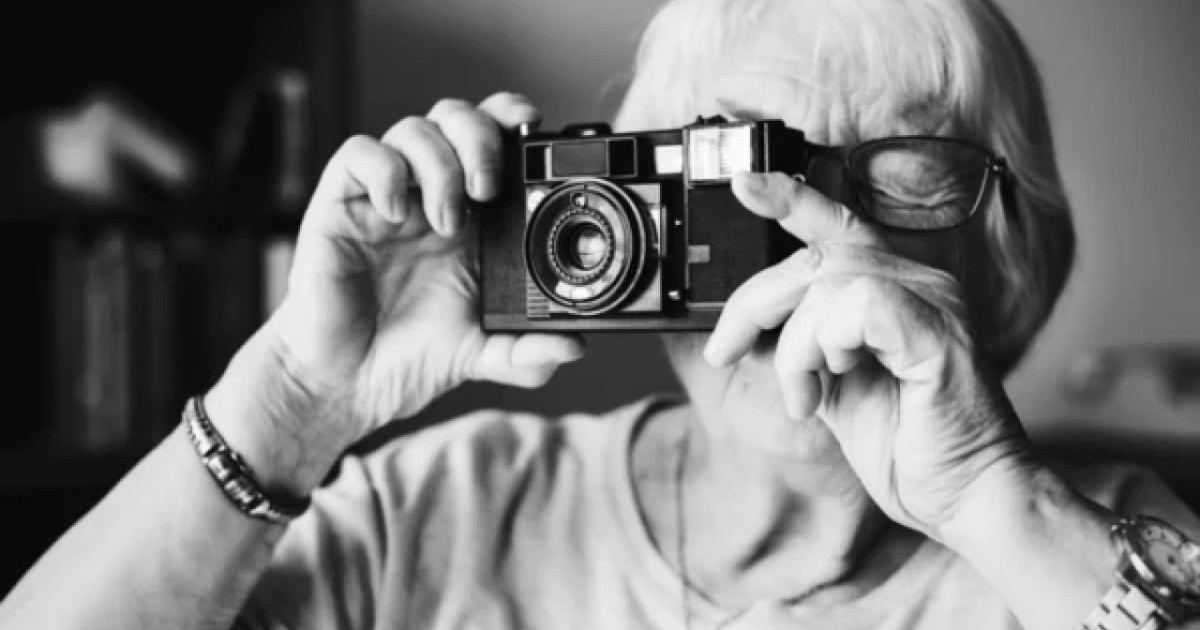 61 жасында қолына фотоаппарат алған әже қазір әлемдегі үздіктердің бірі