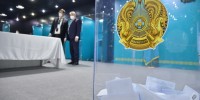 Референдум-2026: дауыс беру учаскелеріне халық лек-легімен келуде