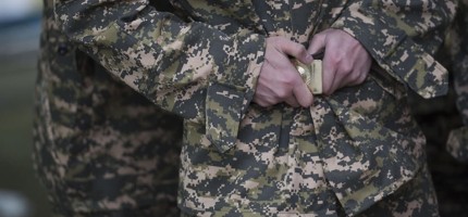 Сарбаздар арасындағы суицидтің негізгі себептері айтылды