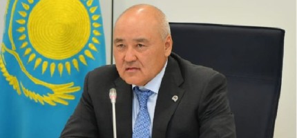 Өмірзақ Шөкеев отставкаға кетуге өтініш берді