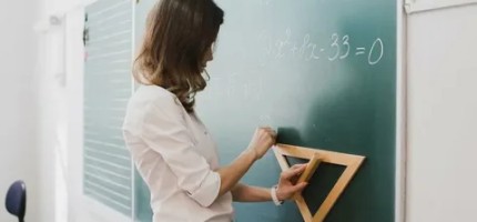 Мектеп мұғалімдері 5 күндік жұмыс форматына көшетін болды