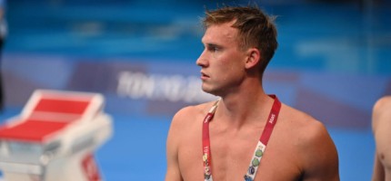 Дмитрий Баландин кәсіби мансабын аяқтады