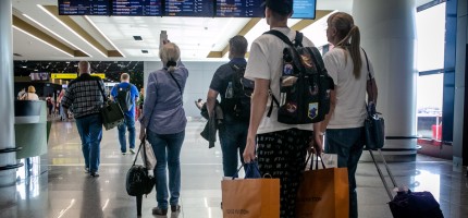 «Қазақстанда 30 күн тіркелмей-ақ тұрады»: ресейліктерге қайда баруға болады?