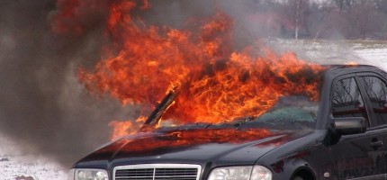 Ұлытауда кәсіпкер көлігінің ішінде тірідей жанып кетті