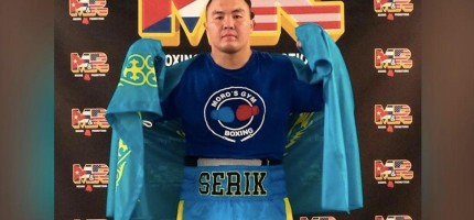 Қазақ боксшысы қарсыласын бірінші раундта талдырып, жеңіске жетті