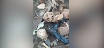 Оралда бұзылған екі үйдің орнынан жаппай жерленген адамдардың сүйегі табылды