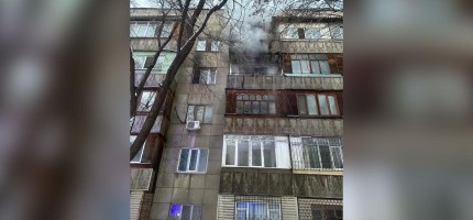 Қарағанды облысында тұрғын үй өртеніп, жұмысшы қаза болды (ФОТО)