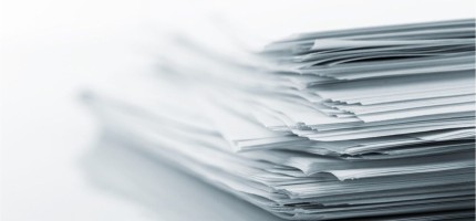 Қызылордалық студенттер күріш қалдығынан қағаз шығарып жатыр