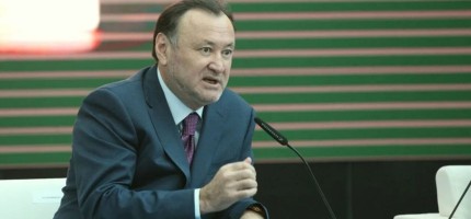 «Алматыны бомбалауды ұсынған»: Мұхтар Құл-Мұхаммед Соловьевтың сөзін «улы сілекейге» теңеді