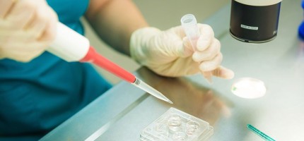 «Ең арзаны – 30 мың теңге»: елімізде ұрығын саудаға салатын еркектер көбейген