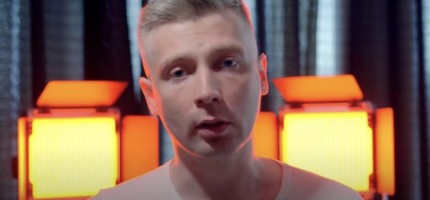 Украина қазақстандық блогерді арандатушы деп айыптады