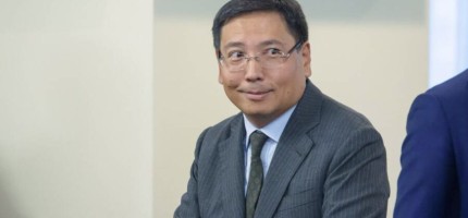 «Менің жаңа жылым»: Ерболат Досаев безендіруге 44 млн кетуді дұрыс деп санады