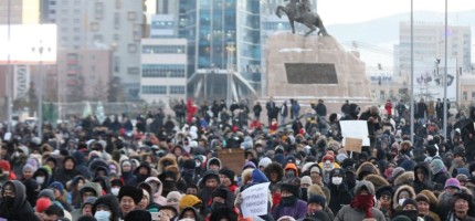 Моңғолиядағы шеру: көмір ұрлығына қатысы бар 15 адамның есімі жарияланды