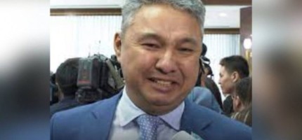 Айгүл Орынбек Перуашевқа: «Елбасы кеткенде егіліп жылап жүрген депутат...»