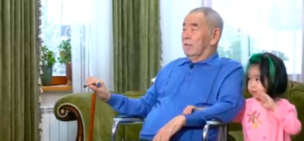 «Отырсам тұра алмаймын, тұрсам отыра алмаймын» – Жүрсін Ерман