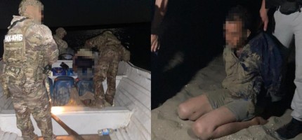 ҰҚК қайықтағы шетелдіктердің ұсталғаны түсірілген кадрлармен бөлісті