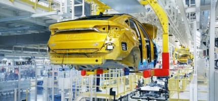 Екі брендтің кроссоверлері Алматыдағы зауытта құрастырылады