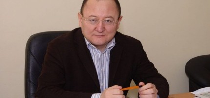 «Алтынбек Сәрсенбайұлын көкке көтерудің қажеті жоқ» – журналист