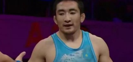 Дархан Есенғали еркін күрестен Азия чемпионы атанды