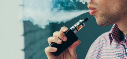 Дәрігер «vape» шегу салдарынан қандай аурудың пайда болатынын айтты